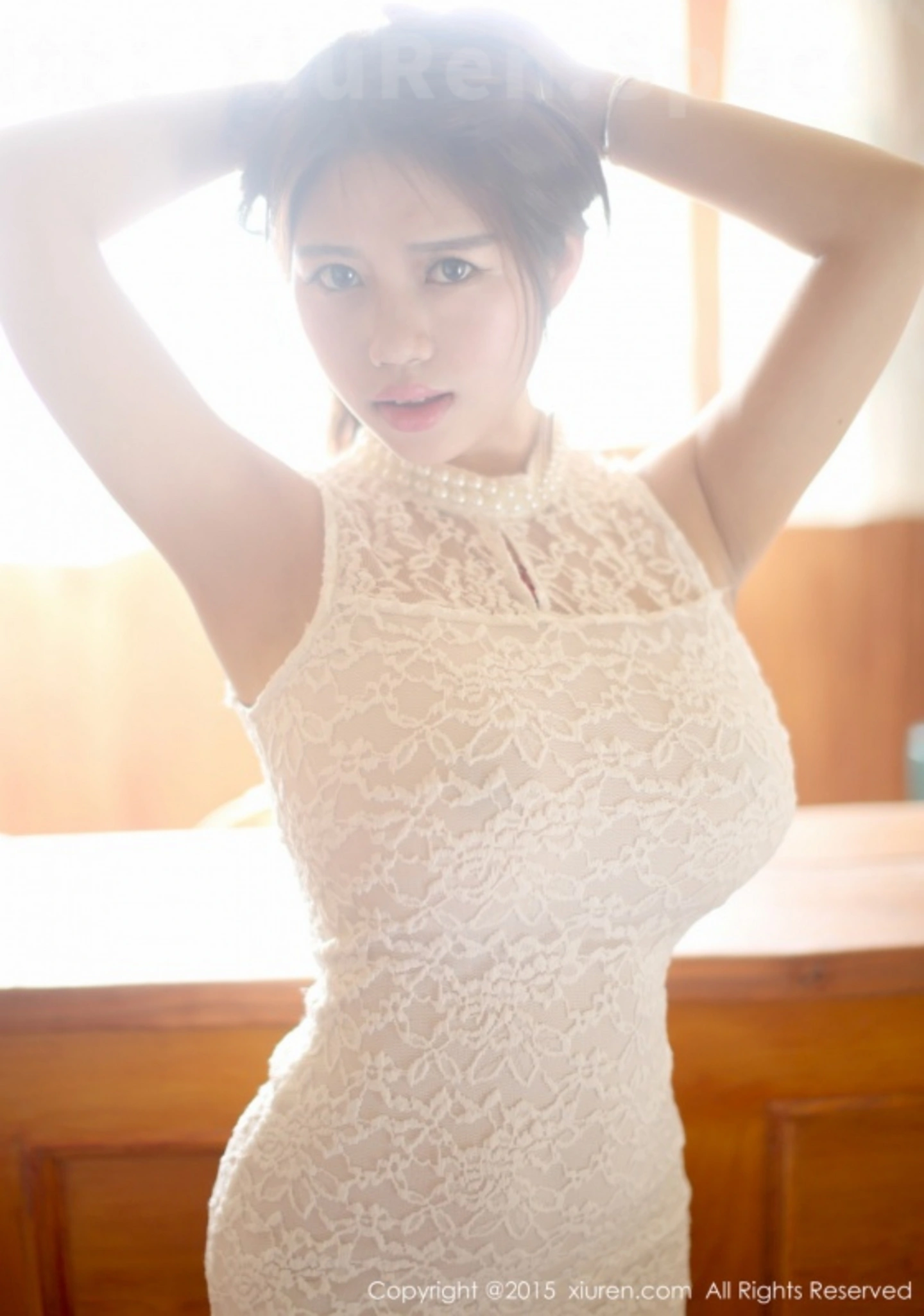 图片[2]-[XiuRen秀人网]VOL.328 巨乳嫩模瑞莎Trista半裸上身秀36H美乳完美诱惑写真52P-秀人网官方网站
